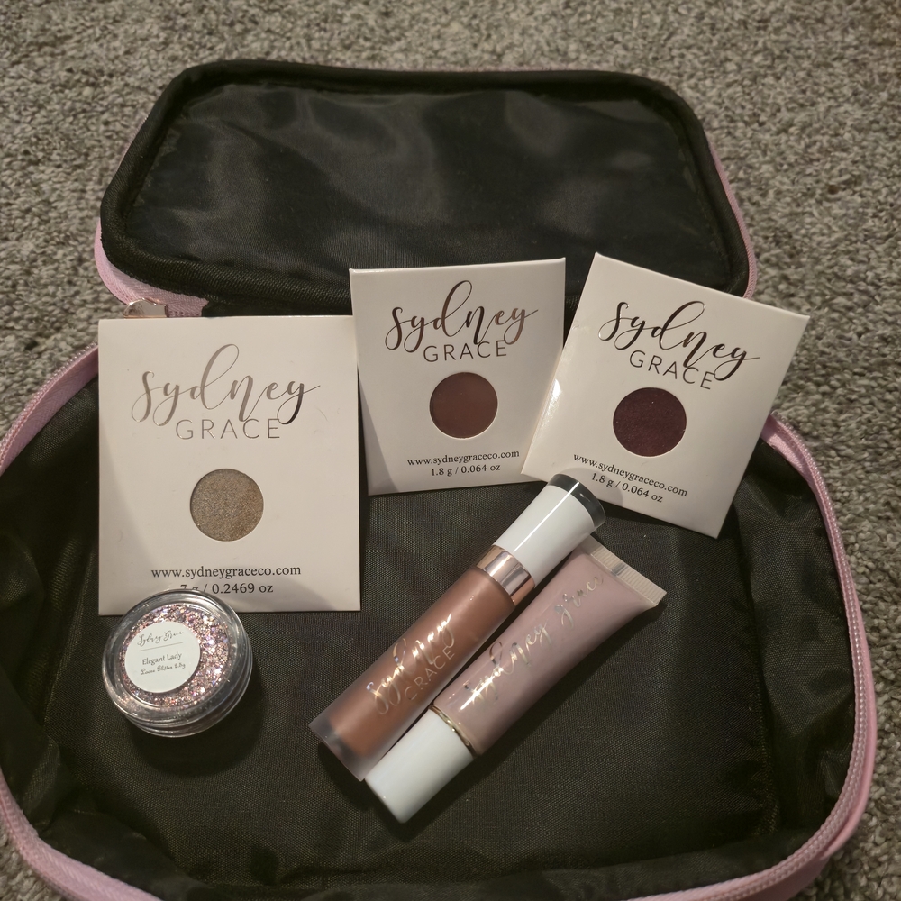 Makeup Set with Pink and Brown Shades
